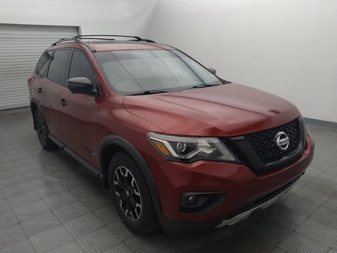 Used 2019 Nissan Pathfinder SL AWD/4WD image 13