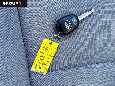 Certified 2019 Toyota Tacoma SR5 image 14