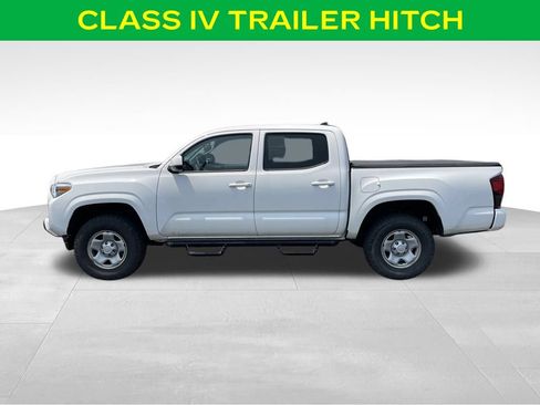 Used 2022 Toyota Tacoma SR AWD/4WD image 7
