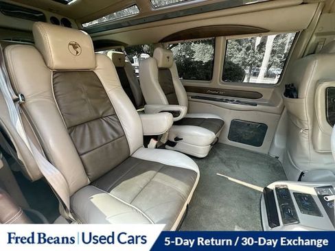 Used 2016 GMC Savana 2500 Extended RWD image 34