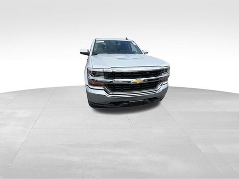 Used 2019 Chevrolet Silverado 1500 LT AWD/4WD image 37