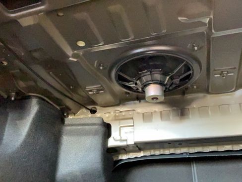 Used 2022 Toyota Camry XLE w/ Navigation Upgrade Package FWD image 33