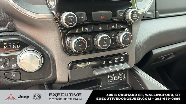 Used 2022 RAM 1500 Laramie AWD/4WD image 16