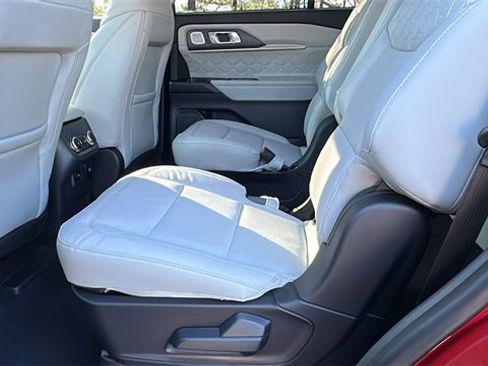 New 2026 Ford Explorer Platinum w/ LUX Leather Package image 21