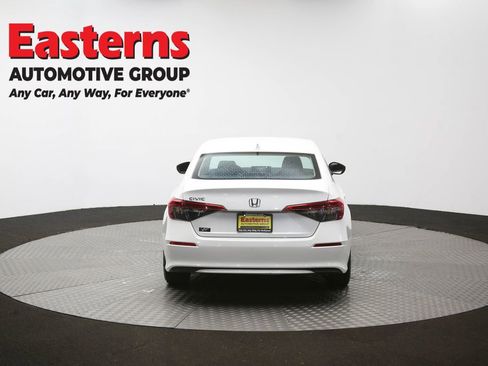Used 2022 Honda Civic LX image 35