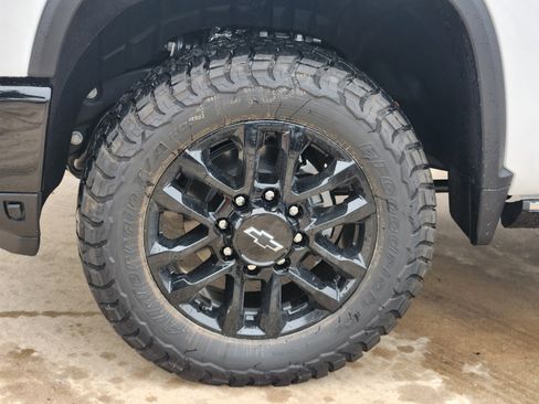 New 2026 Chevrolet Silverado 2500 LTZ w/ Trail Boss Package image 18