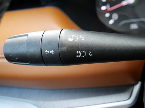 Used 2024 Jeep Compass Limited image 25