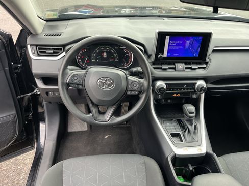 Certified 2025 Toyota RAV4 XLE AWD/4WD image 12
