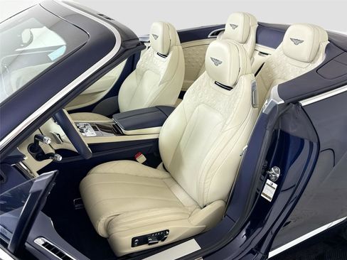 Used 2020 Bentley Continental GT V8 image 12