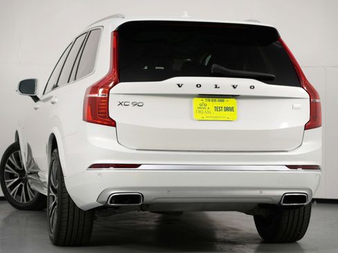 Used 2021 Volvo XC90 T8 Inscription Expression w/ Protection Package Premier image 6