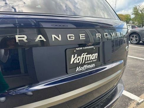 Used 2023 Land Rover Range Rover SE AWD/4WD image 10