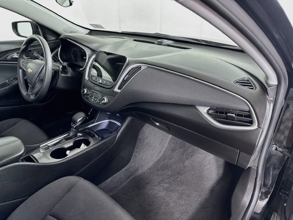 Used 2024 Chevrolet Malibu LT FWD image 36