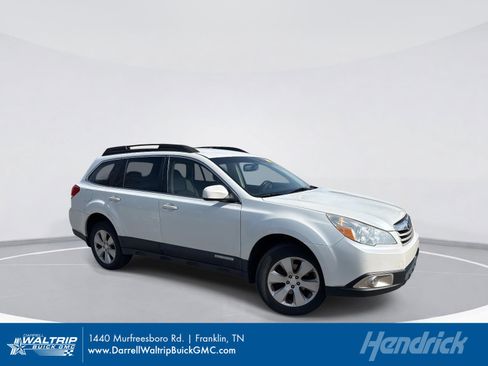 Used 2012 Subaru Outback 2.5i Premium w/ All-Weather Pkg image 1