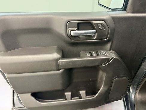 Used 2021 Chevrolet Silverado 1500 Custom w/ LPO, Dark Essentials Package AWD/4WD image 15