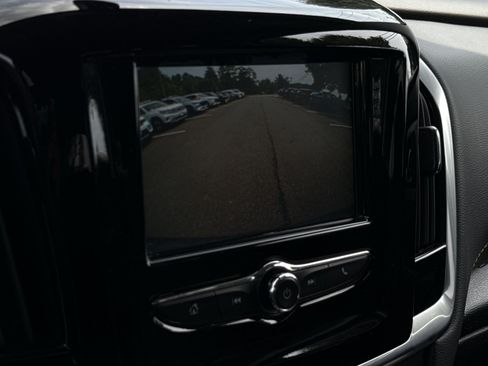 Used 2019 Chevrolet Traverse LS FWD image 15