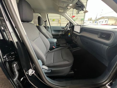 Used 2025 Ford Maverick XL w/ Equipment Group 101A image 16