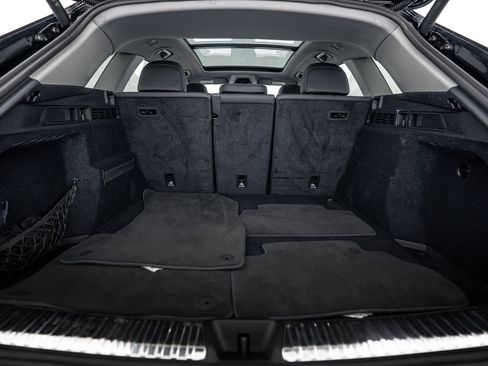 Certified 2025 Audi Q5 Premium w/ Convenience Package image 16