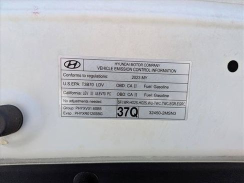 Used 2023 Hyundai Venue SEL FWD image 25