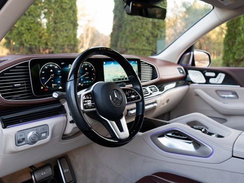 Used 2021 Mercedes-Benz Maybach GLS 600 4MATIC image 23