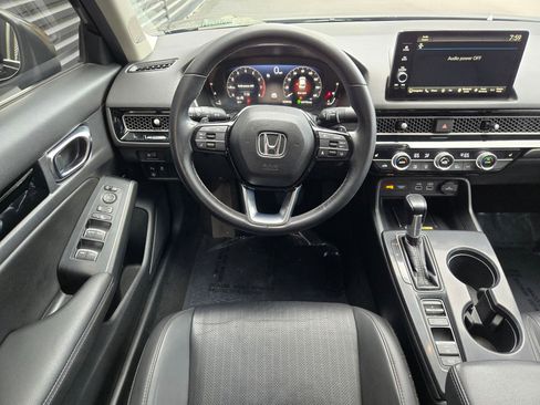 Used 2023 Honda Civic Touring image 13