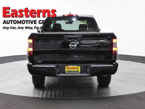 Used 2022 Nissan Frontier S RWD image 6