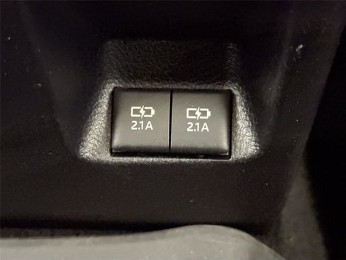 Certified 2022 Toyota 4Runner SR5 Premium AWD/4WD image 48