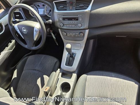 Used 2014 Nissan Sentra SV image 16