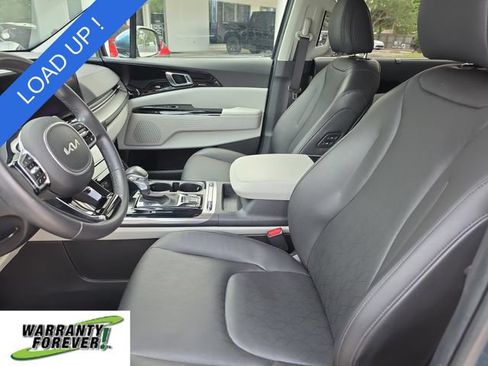 Used 2024 Kia Carnival SX FWD image 15