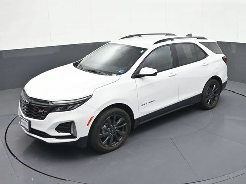 Certified 2024 Chevrolet Equinox RS AWD/4WD image 22
