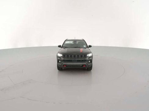 New 2026 Jeep Compass Trailhawk image 2