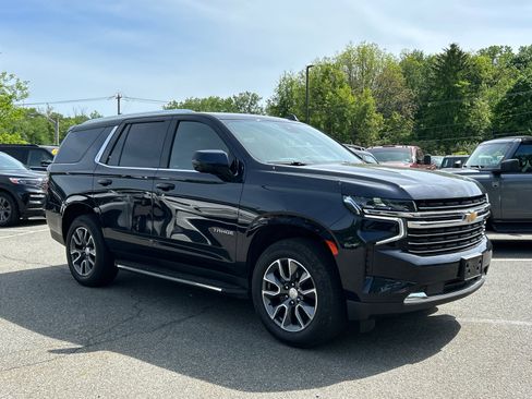 Used 2023 Chevrolet Tahoe LT w/ Luxury Package AWD/4WD image 1