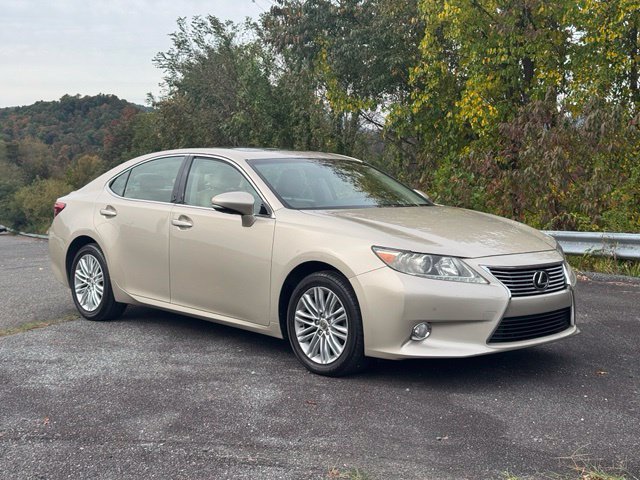 Used 2013 Lexus ES 350 w/ Luxury Pkg FWD image 11
