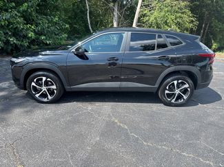 Used 2025 Chevrolet Trax RS w/ Driver Confidence Package FWD video 2