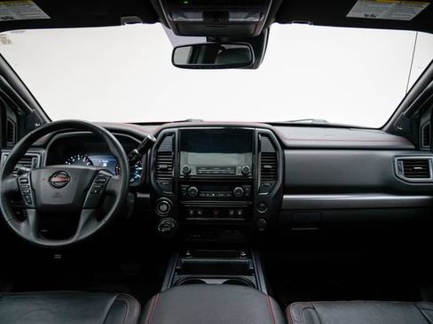Used 2021 Nissan Titan PRO-4X w/ Pro-4x Convenience Package AWD/4WD image 26