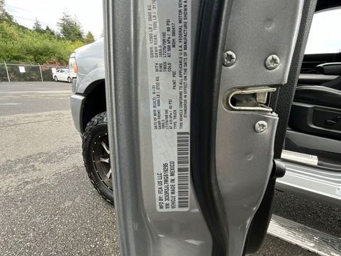 Used 2021 RAM 3500 Laramie AWD/4WD image 19