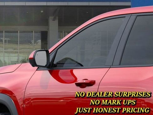 New 2026 Chevrolet Equinox LT w/ Convenience Package II image 12