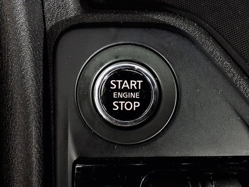 Used 2024 Nissan Sentra S image 16