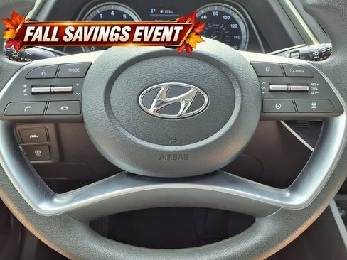 Used 2023 Hyundai Sonata SEL FWD image 17