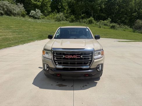 Used 2021 GMC Canyon AT4 w/ Driver Alert Package AWD/4WD image 3