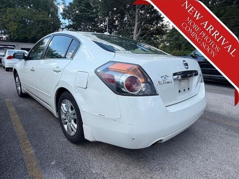Used 2010 Nissan Altima 2.5 SL w/ SL Pkg FWD image 4