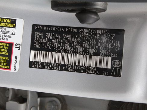 Used 2012 Toyota Corolla LE FWD image 29