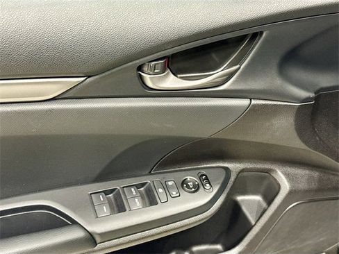 Used 2021 Honda Civic Sport image 17