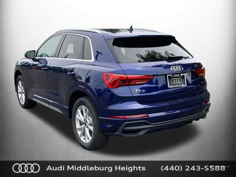 Used 2025 Audi Q3 2.0T Premium w/ Convenience Package image 8