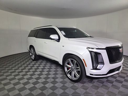 Used 2025 Cadillac Escalade Sport w/ Touring Package image 2