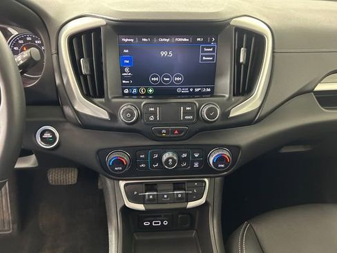 Used 2023 GMC Terrain SLT w/ Elevation Edition image 22