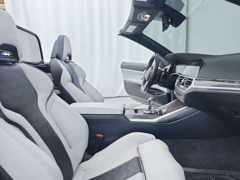 Used 2022 BMW M4 xDrive Competition w/ Executive Package image 32