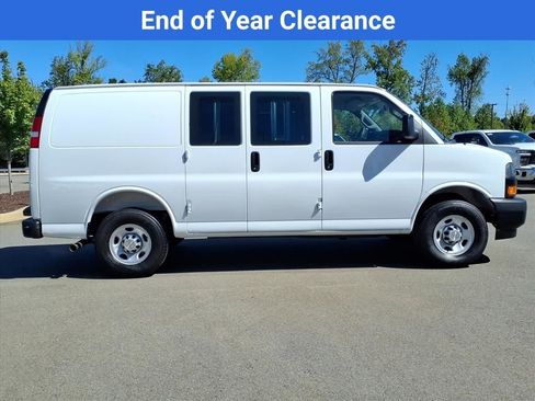 New 2025 Chevrolet Express 2500 w/ Driver Convenience Package image 23