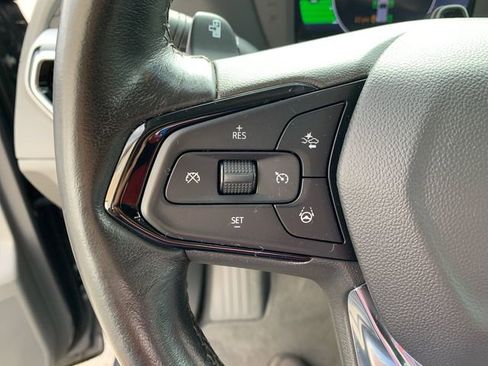 Used 2023 Chevrolet Bolt EUV Premier w/ Sun & Sound Package image 25