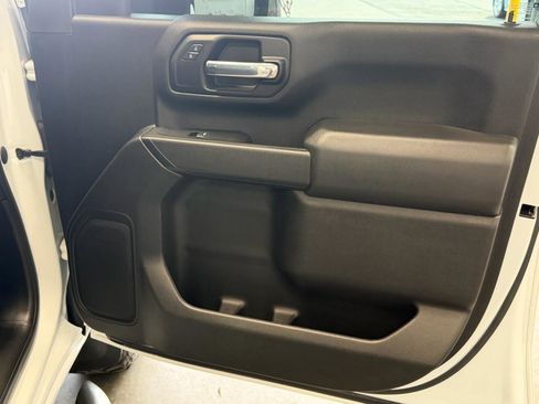 Used 2020 Chevrolet Silverado 2500 Custom w/ Custom Value Package AWD/4WD image 23
