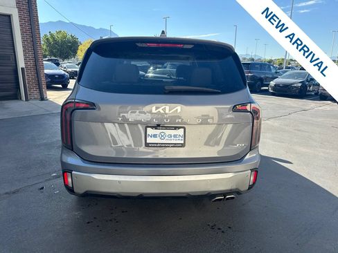 Used 2024 Kia Telluride SX Prestige AWD/4WD image 6